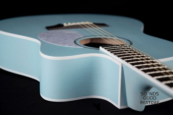 CORT Jade Classic (Sky Blue Open Pore)