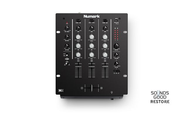 NUMARK M4