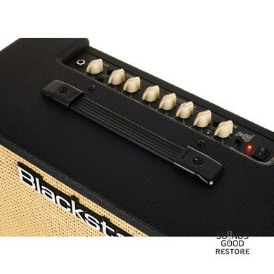 Гитарный комбоусилитель Blackstar Debut 50R Black