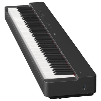 YAMAHA P-225 (Black)