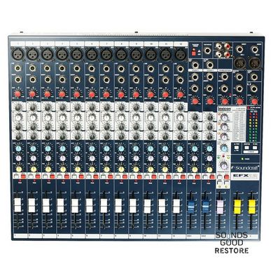 Аналоговый микшерный пульт с процессором эфектов Soundcraft EFX12