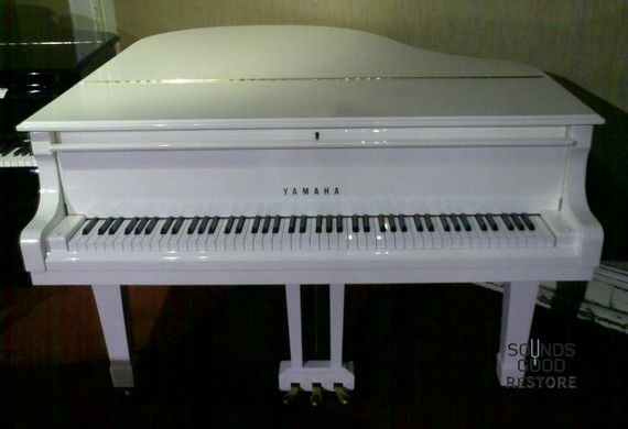 YAMAHA С1 (Polished White)