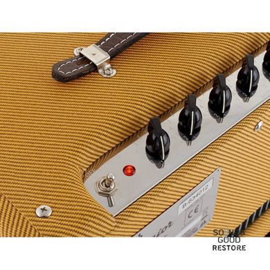 Ламповий комбопідсилювач Fender Blues Junior Lacquered Tweed