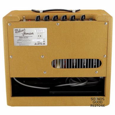 Ламповий комбопідсилювач Fender Blues Junior Lacquered Tweed